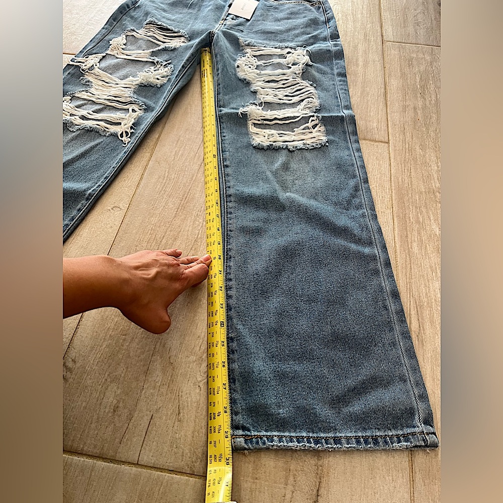 NWT Cello High Waist Medium Wash Jeans - Picture 14 of 14